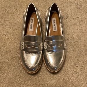 Steve Madden Silver Loafer